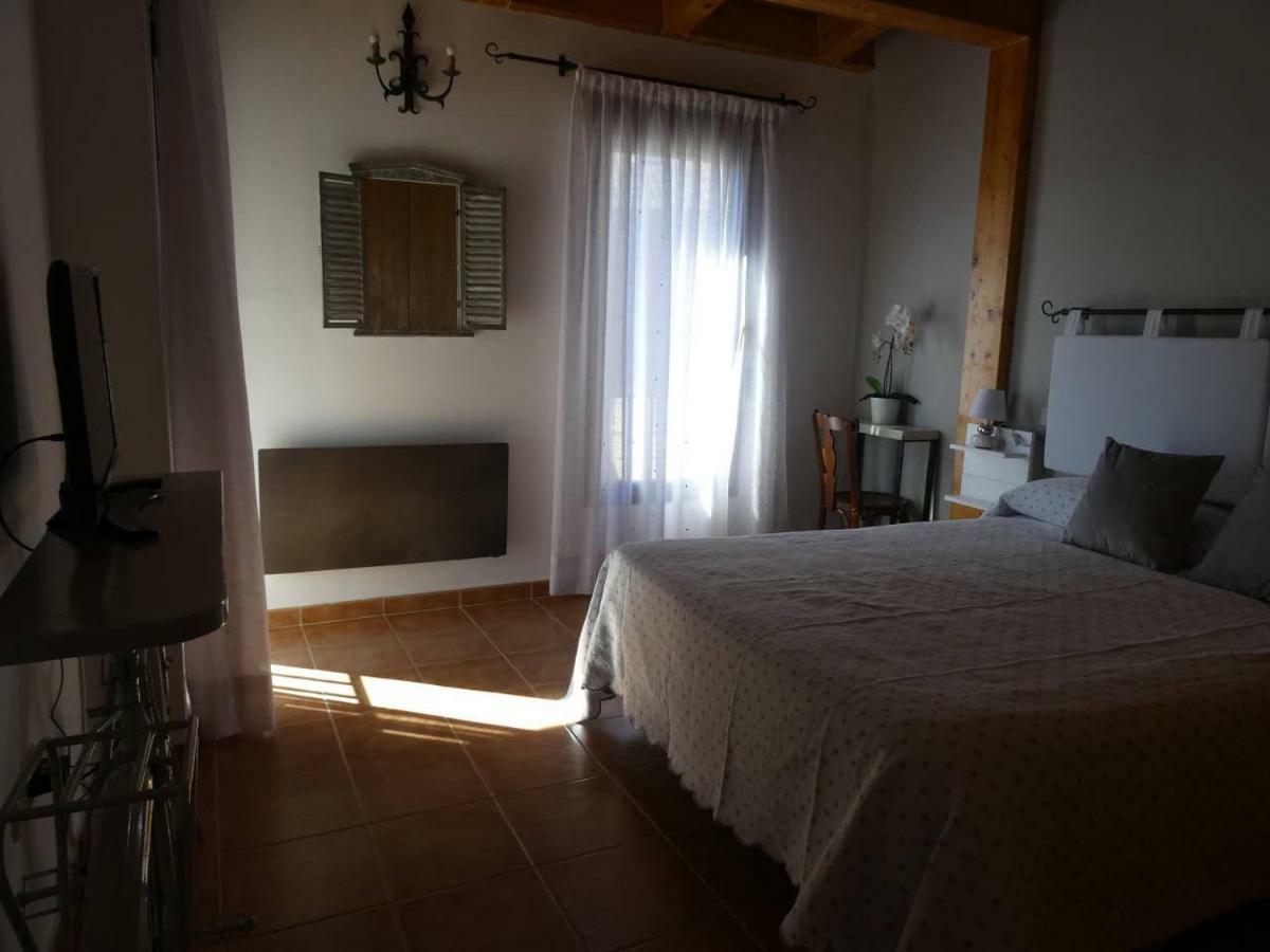 El Carro Del Abuelo Villa Villovela de Piron Luaran gambar